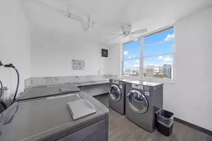 300 Bayview Dr, Sunny Isles Beach, FL 33160 - Photo 28