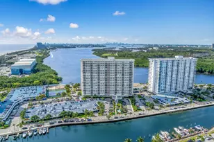 300 Bayview Dr, Sunny Isles Beach, FL 33160 - Photo 30