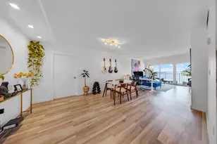 300 Bayview Dr, Sunny Isles Beach, FL 33160 - Photo 10
