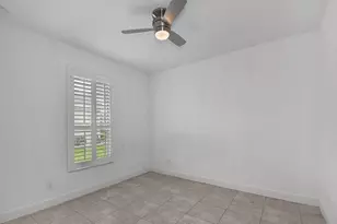 10250 SW Silverberry Ct, Port Saint Lucie, FL 34987 - Photo 10