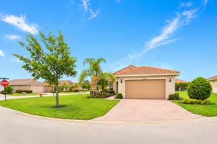 10250 SW Silverberry Ct, Port Saint Lucie, FL 34987 - Photo 1