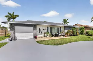 7005 NW 95th Terrace, Tamarac, FL 33321 - Photo 2