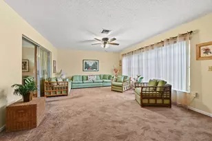 5725 Fernley Dr E, West Palm Beach, FL 33415 - Photo 12