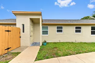 12467 Westhampton Cir, Wellington, FL 33414 - Photo 2