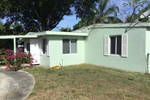 364 Johnston St, Fort Pierce, FL 34982 - Photo 2
