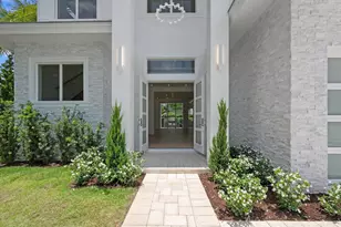 291 Summa St, West Palm Beach, FL 33405 - Photo 4