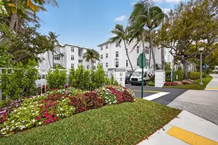 176 Lake Dr, Palm Beach Shores, FL 33404 - Photo 44