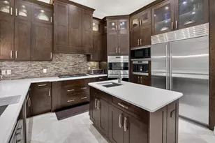 8920 Sydney Harbor Cir, Delray Beach, FL 33446 - Photo 6