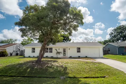 1911 SE Carvalho Street, Port Saint Lucie, FL 34983 - Photo 2