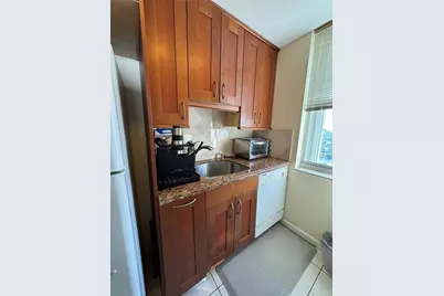 111 Briny Avenue #26-11, Pompano Beach, FL 33062 - Photo 4