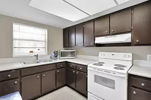 1413 41st Ave, Vero Beach, FL 32960 - Photo 12