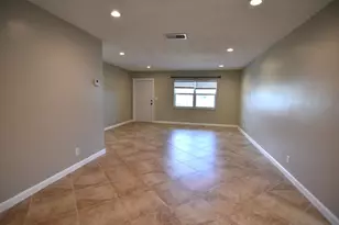 19287 Liberty Rd, Boca Raton, FL 33434 - Photo 12