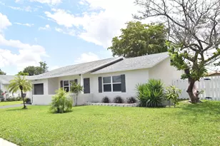 19287 Liberty Rd, Boca Raton, FL 33434 - Photo 14