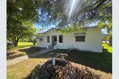145 SW 3rd Avenue, Florida City, FL 33034 - Photo 2