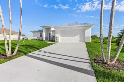 526 Braelyn Street, Labelle, FL 33935 - Photo 2