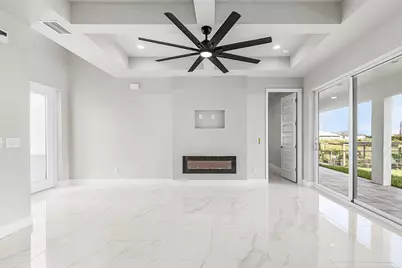 526 Braelyn Street, Labelle, FL 33935 - Photo 4