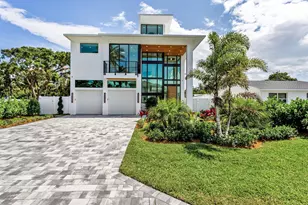 310 NE 2nd St, Boca Raton, FL 33432 - Photo 2