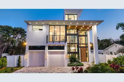 310 NE 2nd Street, Boca Raton, FL 33432 - Photo 1