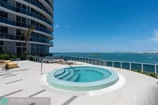 488 NE 18th St, Miami, FL 33132 - Photo 10