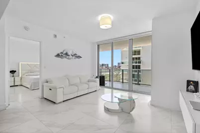 488 NE 18th Street #905, Miami, FL 33132 - Photo 4
