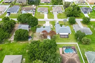 1469 SW Leisure Ln, Port Saint Lucie, FL 34953 - Photo 20