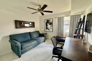 106 Piedmont C, Delray Beach, FL 33484 - Photo 4