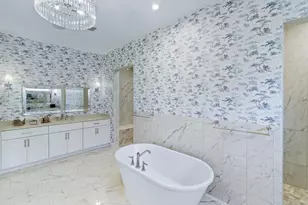 2465 NE Evinrude Cir, Jensen Beach, FL 34957 - Photo 28