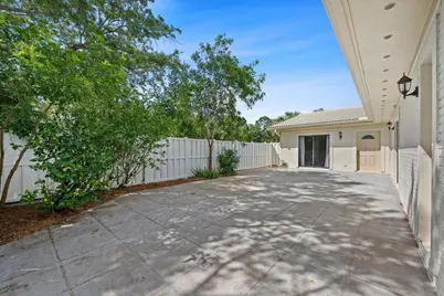 12556 Woodmill Drive, Palm Beach Gardens, FL 33418 - Photo 4