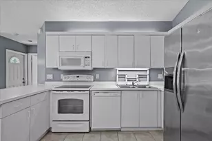 12556 Woodmill Dr, Palm Beach Gardens, FL 33418 - Photo 16
