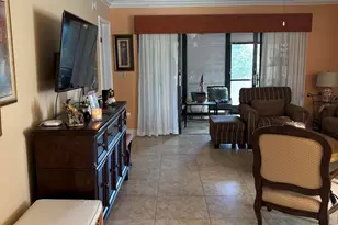 60 Pelican Pointe Dr, Delray Beach, FL 33483 - Photo 10