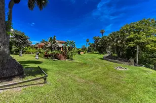 3646 S Jenkins Rd, Fort Pierce, FL 34981 - Photo 22