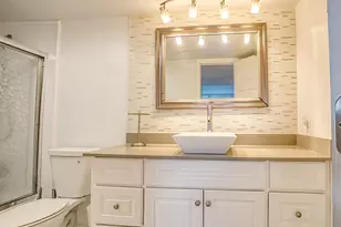 2950 N Palm Aire Dr, Pompano Beach, FL 33069 - Photo 14