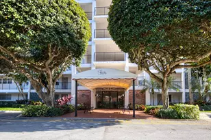 2950 N Palm Aire Dr, Pompano Beach, FL 33069 - Photo 20