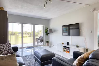 2950 N Palm Aire Drive #205, Pompano Beach, FL 33069 - Photo 8