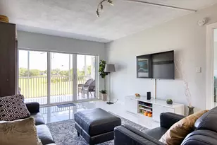 2950 N Palm Aire Dr, Pompano Beach, FL 33069 - Photo 8