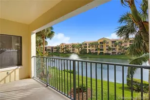 100 Uno Lago Dr, Juno Beach, FL 33408 - Photo 1