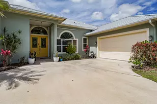 6489 53rd Cir, Vero Beach, FL 32967 - Photo 4