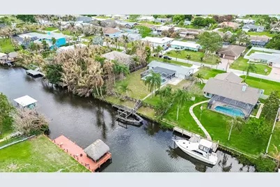 417 SE Verada Avenue, Port Saint Lucie, FL 34983 - Photo 32