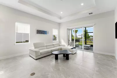 12325 Frontline Lane, Palm Beach Gardens, FL 33412 - Photo 8