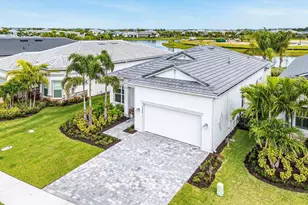 12325 Frontline Ln, Palm Beach Gardens, FL 33412 - Photo 2