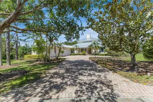 230 Oak Hammock CT SW, Vero Beach, FL 32962 - Photo 6