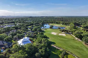 230 Oak Hammock CT SW, Vero Beach, FL 32962 - Photo 4