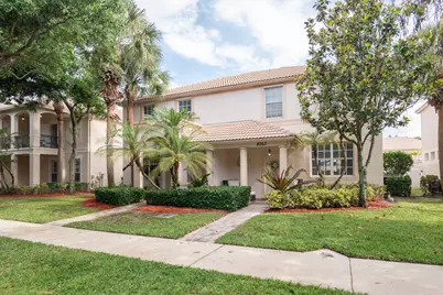 8065 Murano Circle, Palm Beach Gardens, FL 33418 - Photo 1