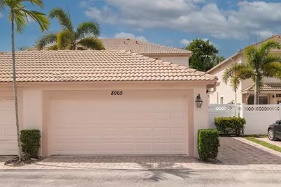 8065 Murano Circle, Palm Beach Gardens, FL 33418 - Photo 32