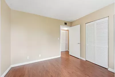 3050 Presidential Way #403, West Palm Beach, FL 33401 - Photo 14
