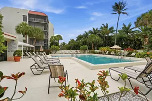 3050 Presidential Way, West Palm Beach, FL 33401 - Photo 18