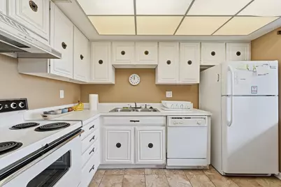 3050 Presidential Way #403, West Palm Beach, FL 33401 - Photo 10