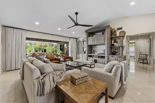 8015 SE Trenton Ave, Hobe Sound, FL 33455 - Photo 6