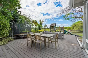 8015 SE Trenton Ave, Hobe Sound, FL 33455 - Photo 24