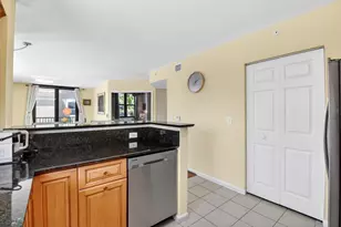 651 Okeechobee Blvd, West Palm Beach, FL 33401 - Photo 16